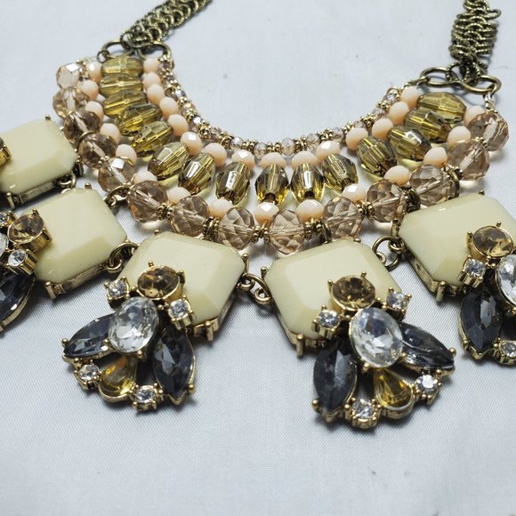 Ali Khan layered bead necklace antique gold chain with rhinestone and glass bead - Picture 5 of 6
